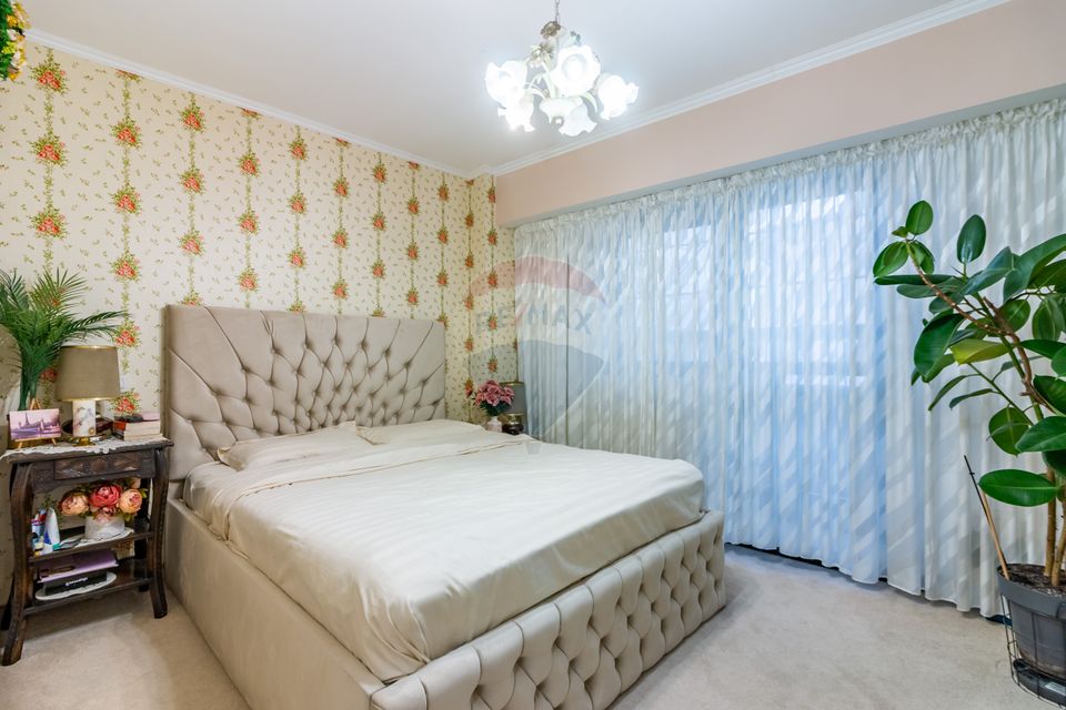 Apartament de vanzare, 3 camere la Piata Unirii, 2x parcare, metrou