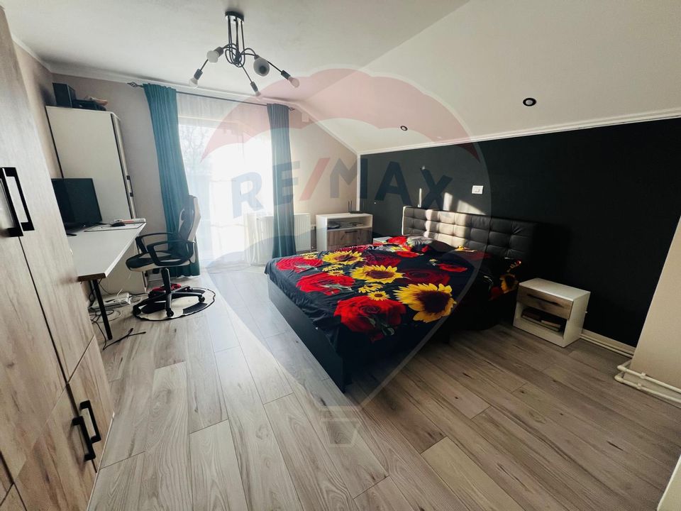 Vilă  P+M  constructie noua cu teren 1422 mp.CICIR