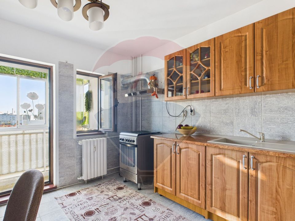 Apartament deosebit de 4 camere zona Decebal - Piata Alba Iulia