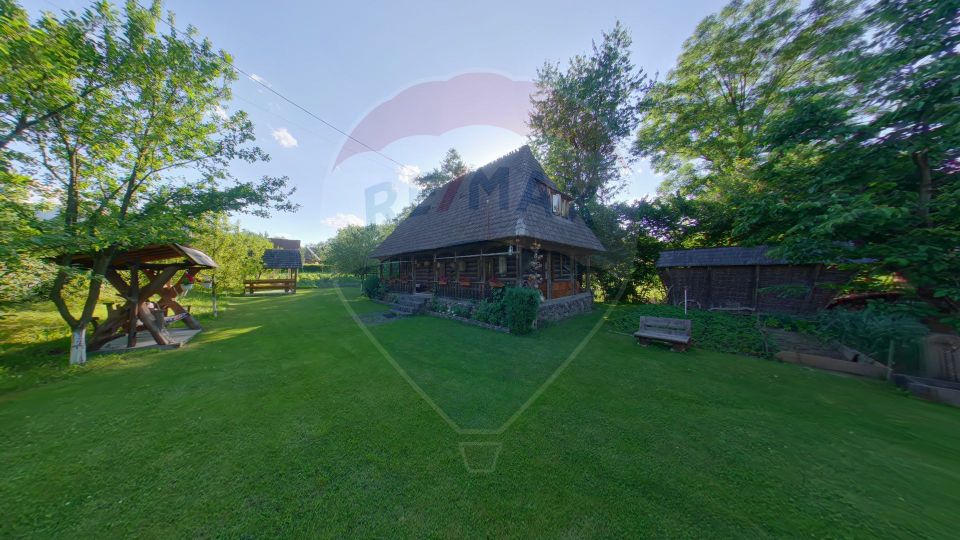 10 room Hotel / Pension for sale