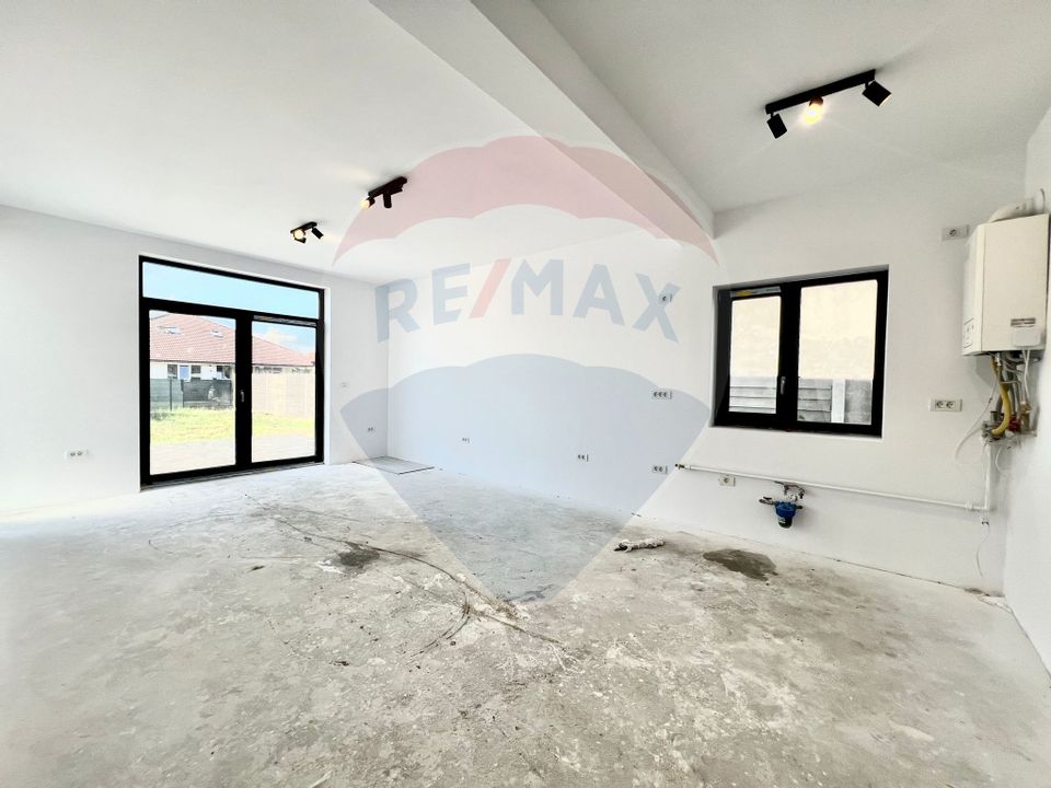 Duplex de vanzare in apropierea lacului in Dumbravita