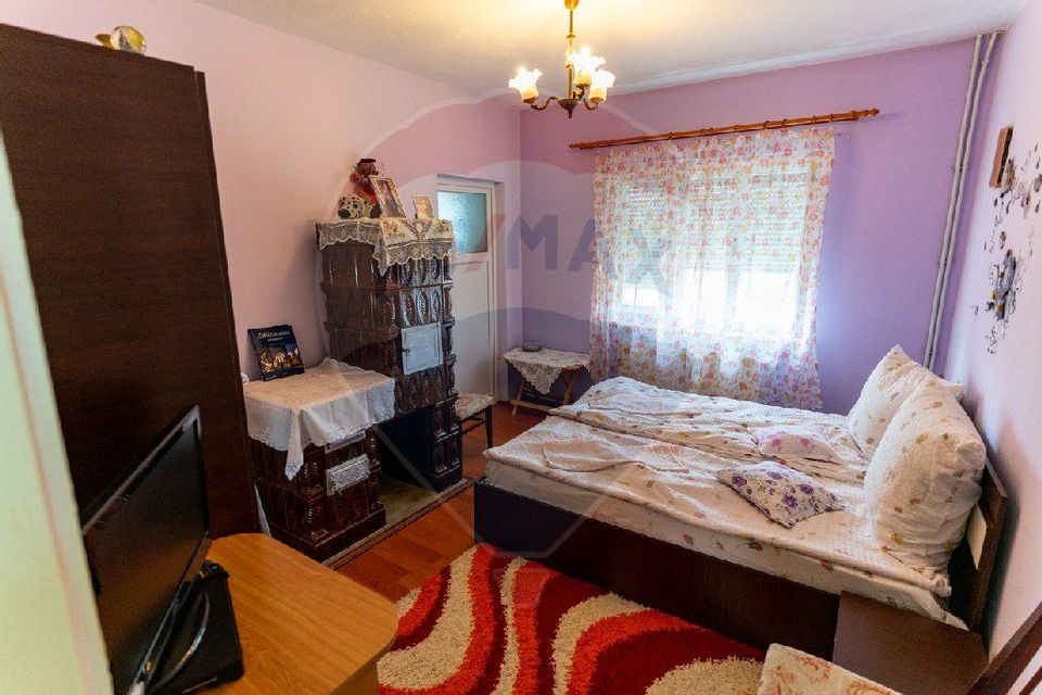 8 room House / Villa for sale