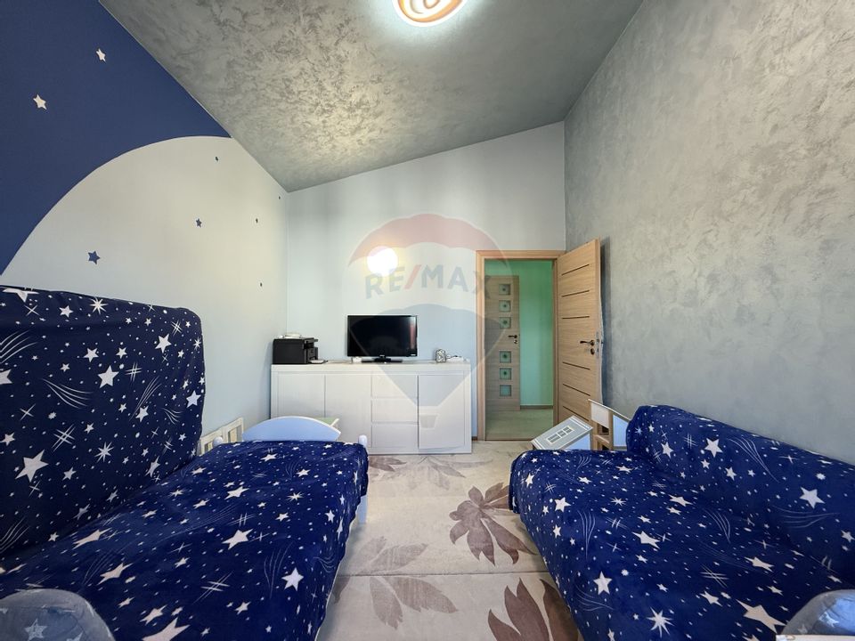 Casă /Vilă cu 6 camere de vânzare in Cumpana Constanta