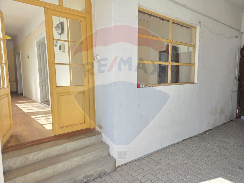 5 room House / Villa for sale, Ultracentral area