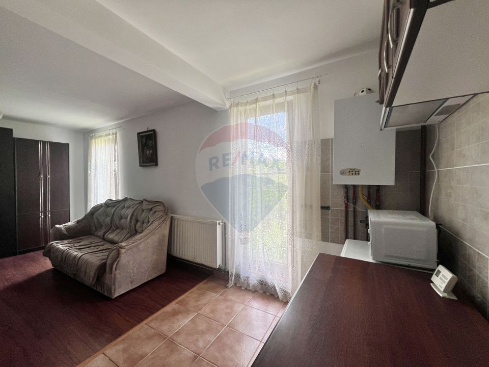 Casă / Vilă cu 3 camere de vânzare