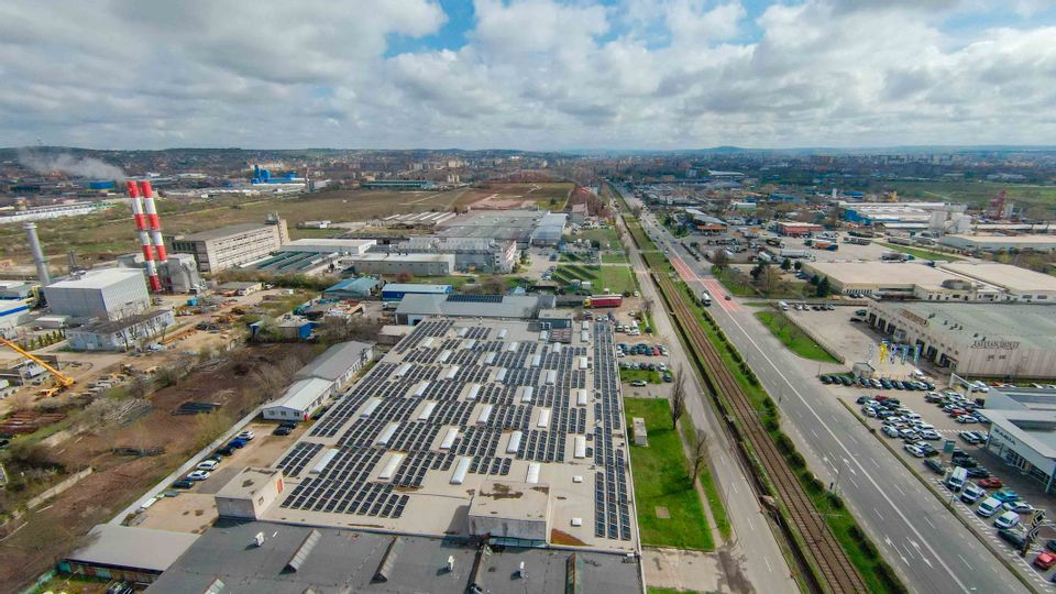 15,726sq.m Industrial Space for sale, Vest area