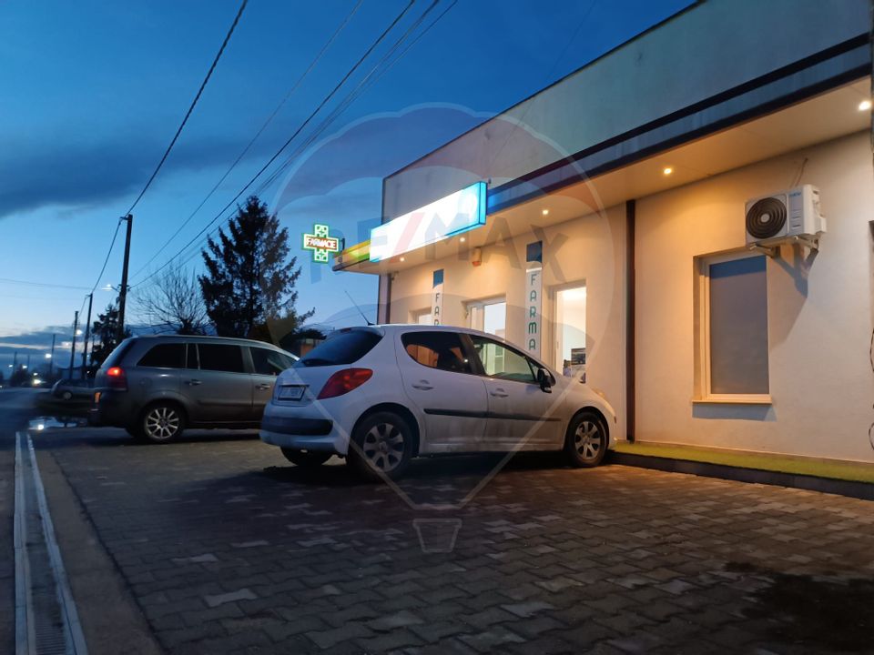 236sq.m Commercial Space for sale