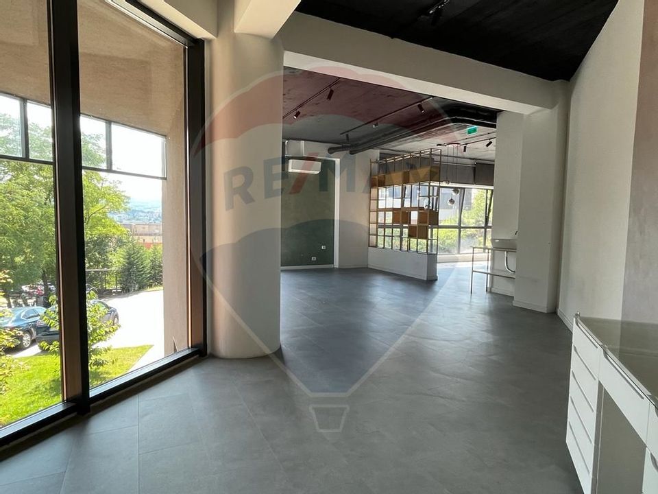 208sq.m Commercial Space for sale, Grigorescu area