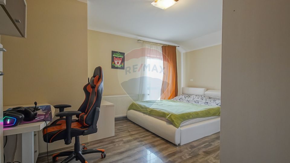 5 room House / Villa for sale