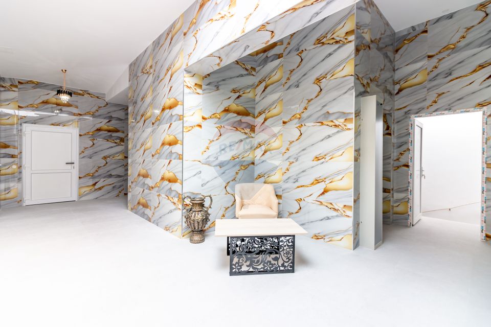 Închiriere activ complet: policlinică, cămin seniori & catering