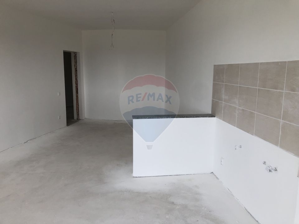 Apartament nou 2 camere/finalizate, Cartierul Soarelui Oradea