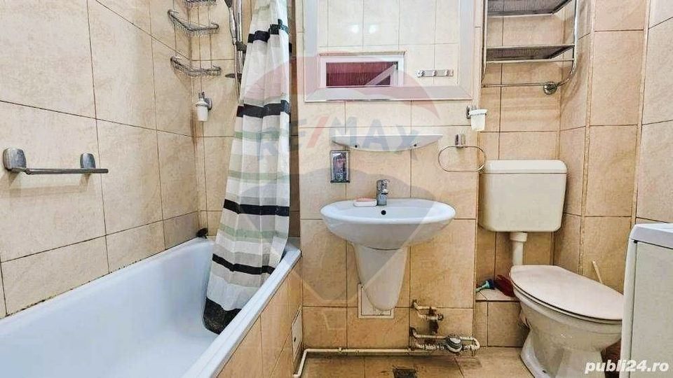 Apartament 2 camere, decomandat, centrala proprie, Podgoria, Et3, lift