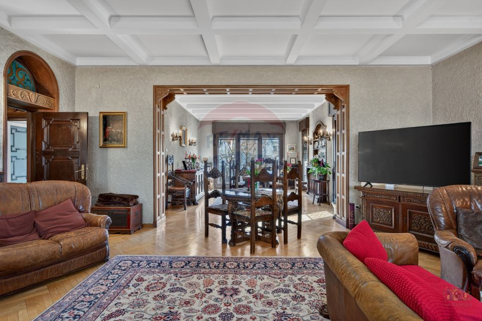 Vila cu arhitectura florentina | Proprietate rara in zona Dorobanti