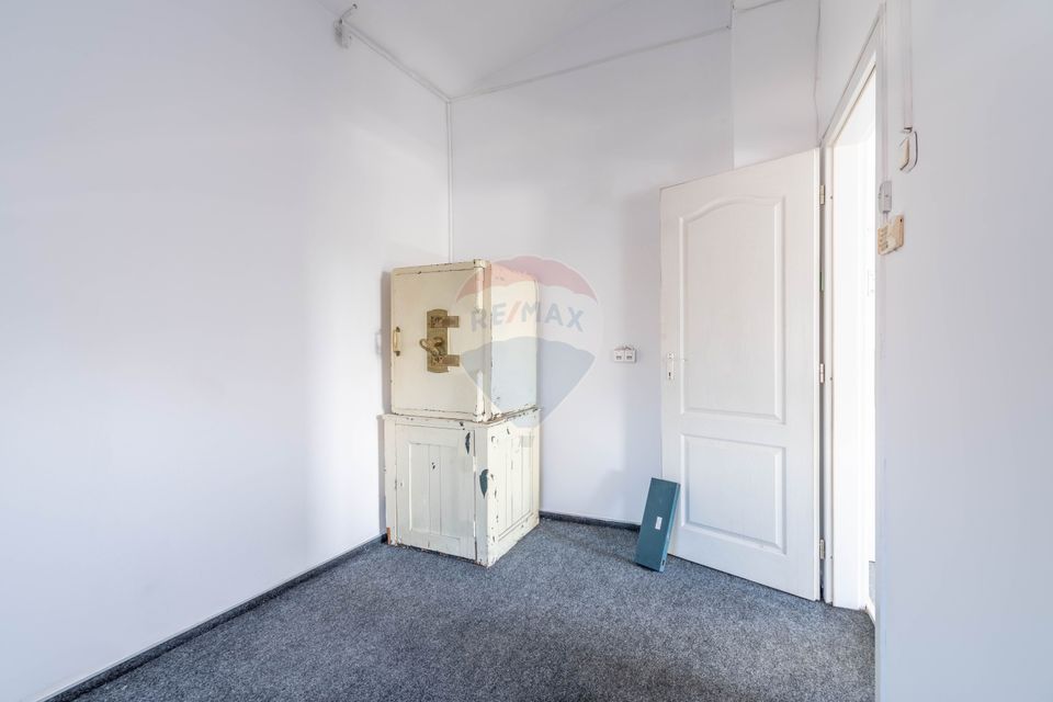 12 room House / Villa for rent, Semicentral area