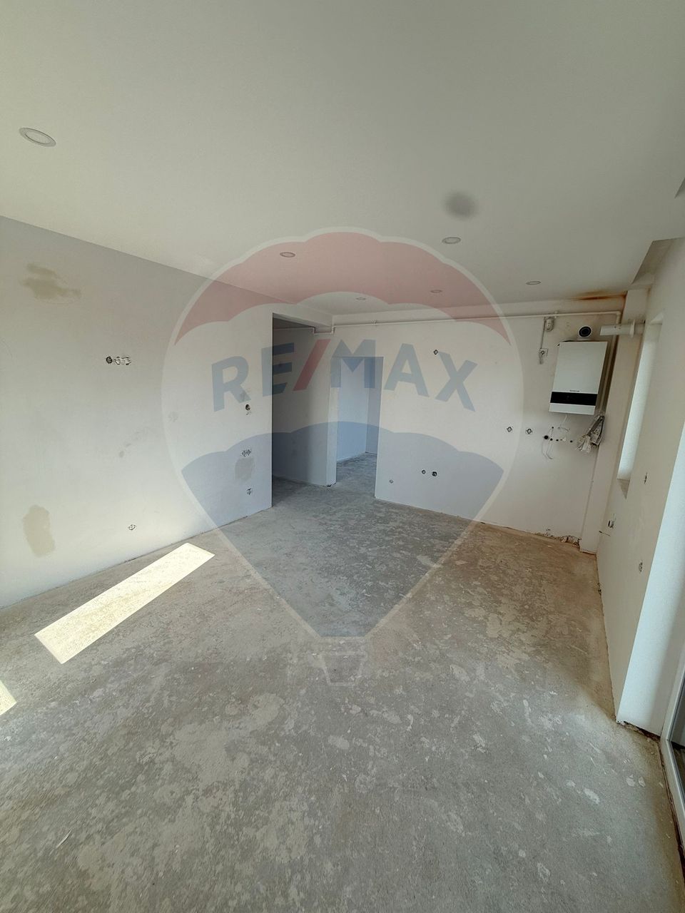 APARTAMENT IN BLOC NOU DE VANZARE IN CENTRUL VECHI 4 CAMERE