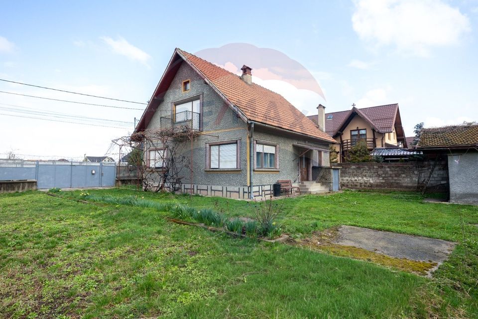 Casă individuală, teren generos–1000 mp | Râșnov, cartierul Primăverii