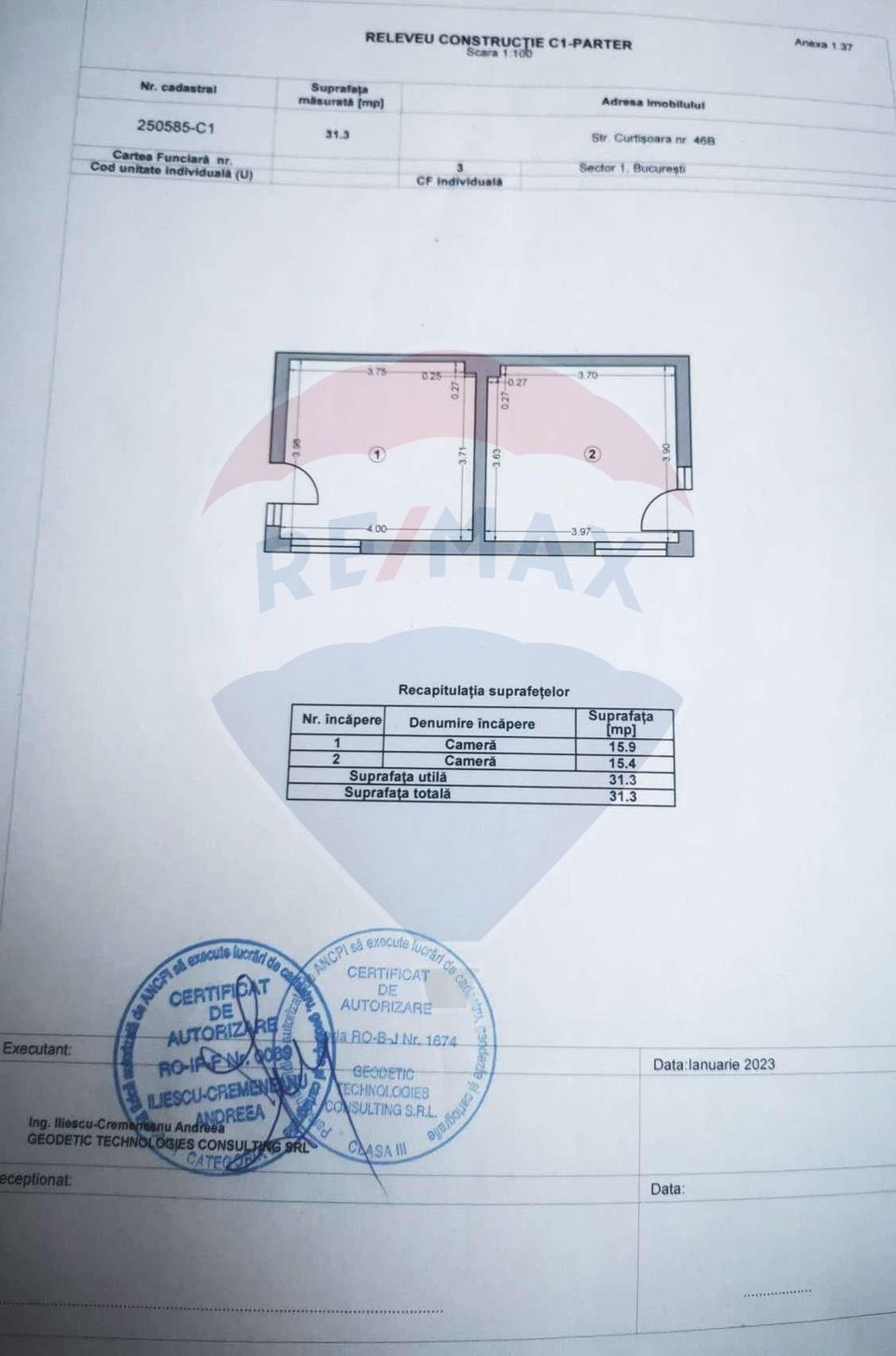 Casă / Vilă cu 3 camere de vânzare în zona Straulesti