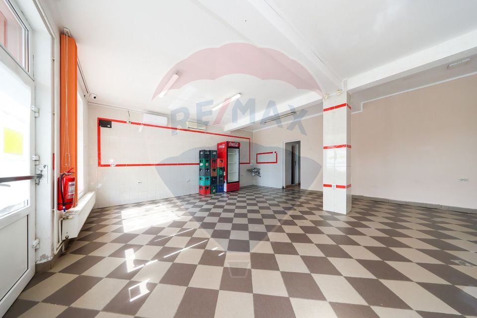 100sq.m Commercial Space for rent, Central area
