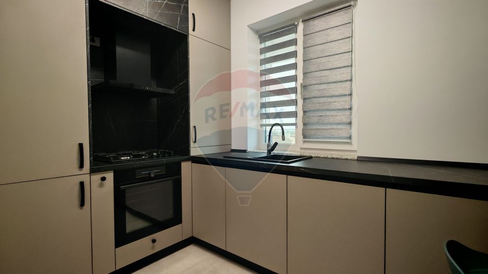 Apartament cu 2 camere de vanzare Tunari