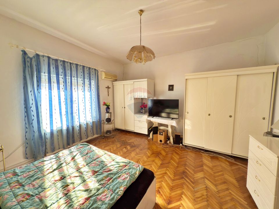 Apartament cu 2 camere de vânzare în zona Ultracentral