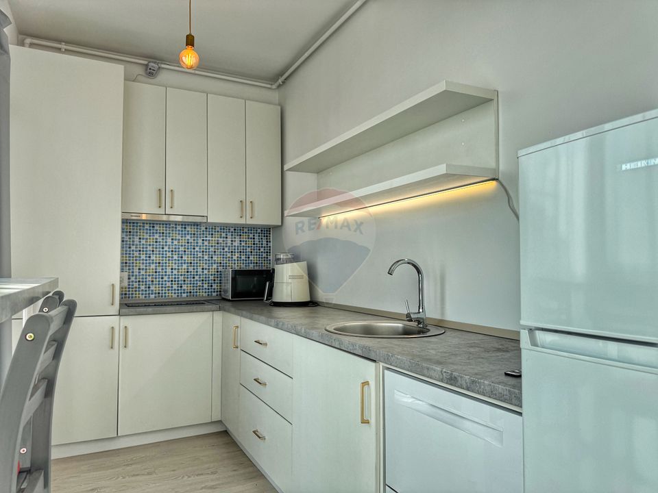 2 room Apartment for rent, Straulesti area