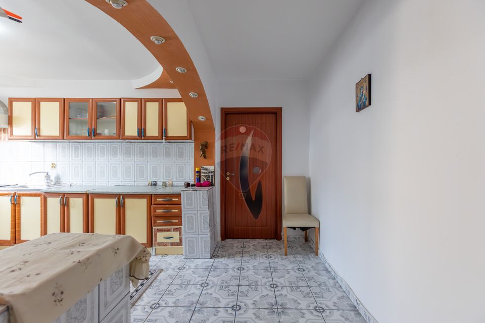 2 room Apartment for sale, Milcov area