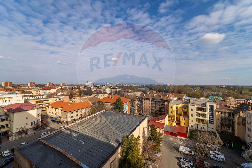 Apartament cu 3 camere de închiriat în zona centrala