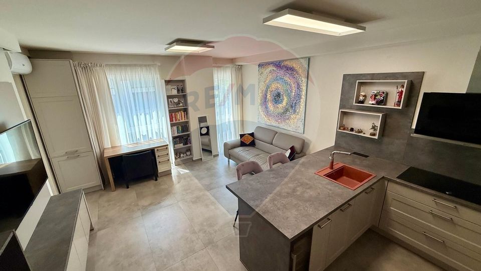 2 room Apartment for rent, Orasul Vechi area