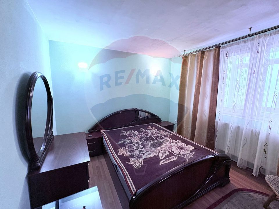 Apartament 2 camere de închiriat – Str. Cornișa Bistriței