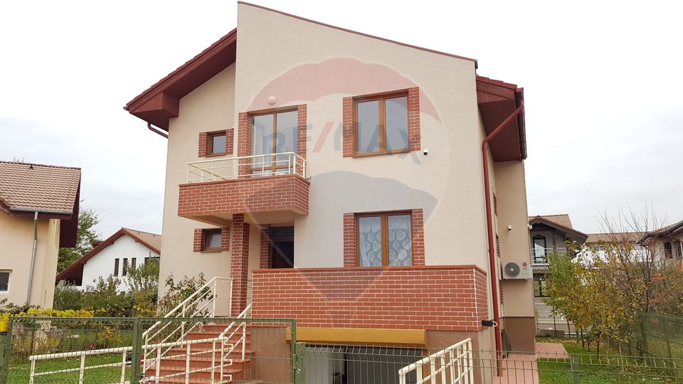8 room House / Villa for rent, Aviatiei area