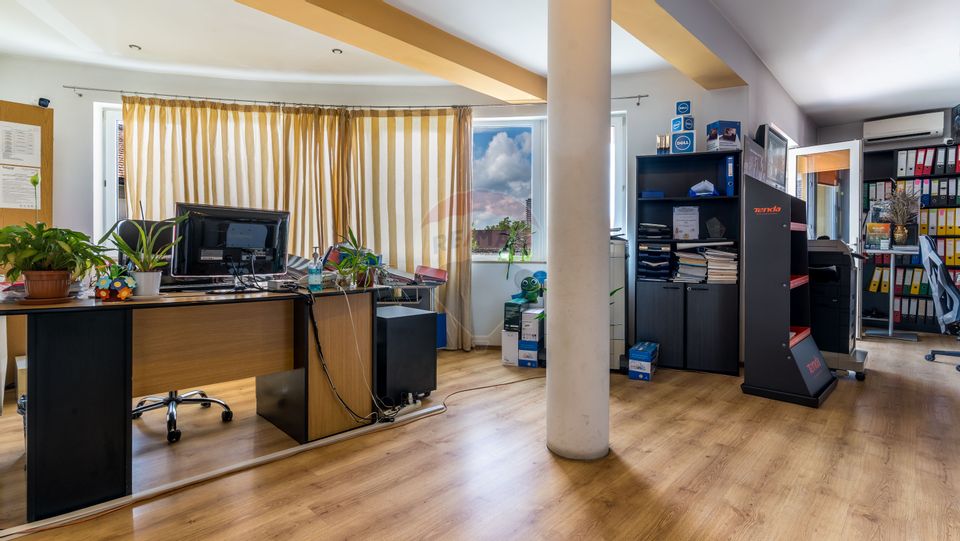 Casa de vanzare,  6 camere, zona Marasti