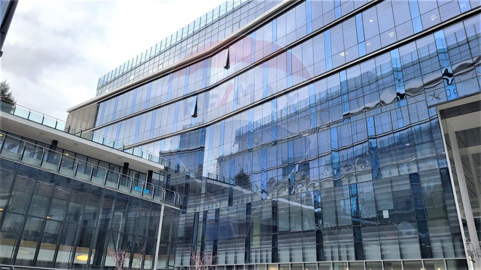 860sq.m Office Space for rent, Semicentral area