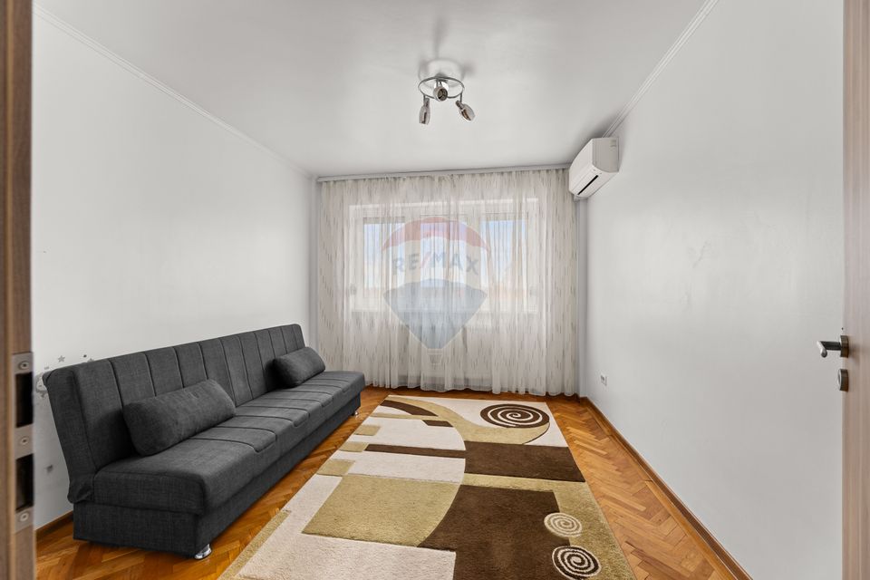 3 room Apartment for rent, Boul Rosu area