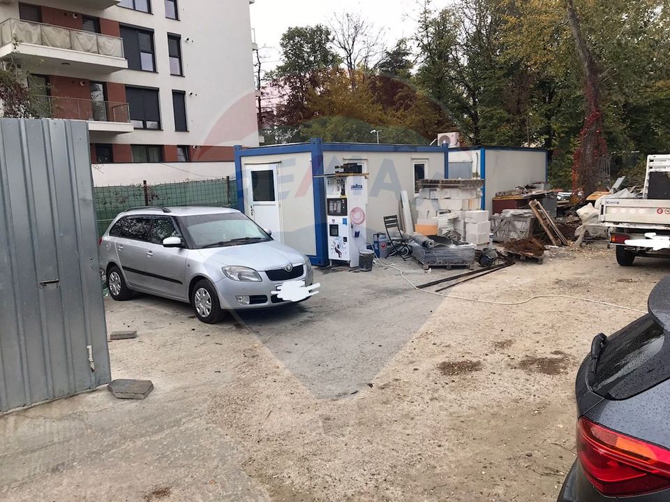 Land 1,383sqm Strada Piatra Craiului