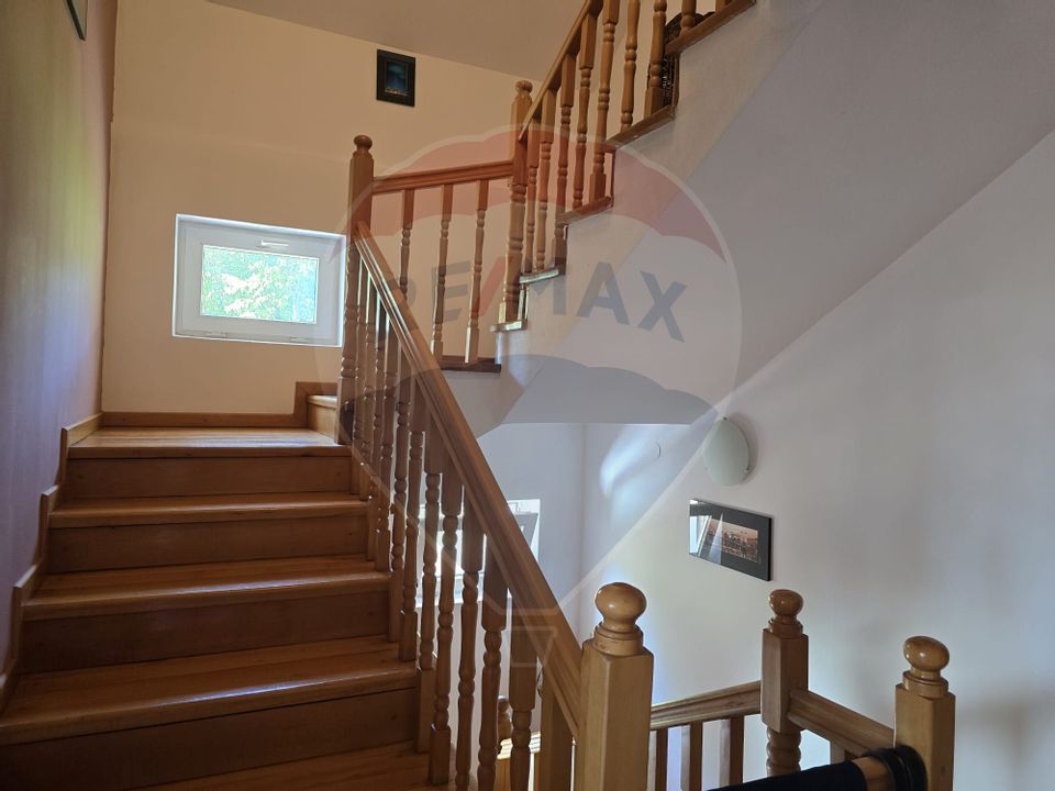 4 room House / Villa for sale