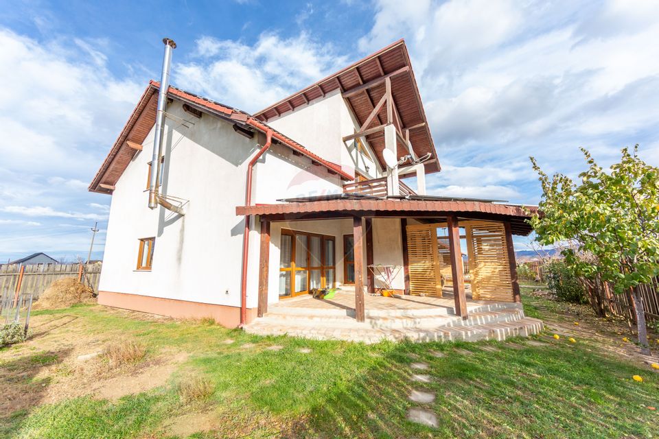 4 room House / Villa for sale, Baciu area