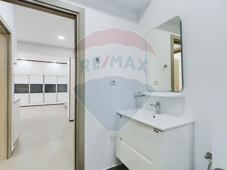 Apartament cu 2 camere de vânzare în zona Zetarilor, centrala proprie