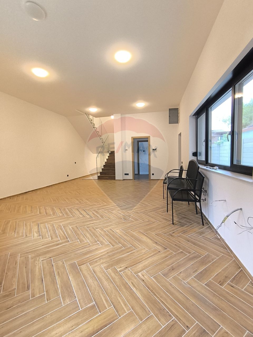 Duplex 2 unitati de vanzare 426 mp