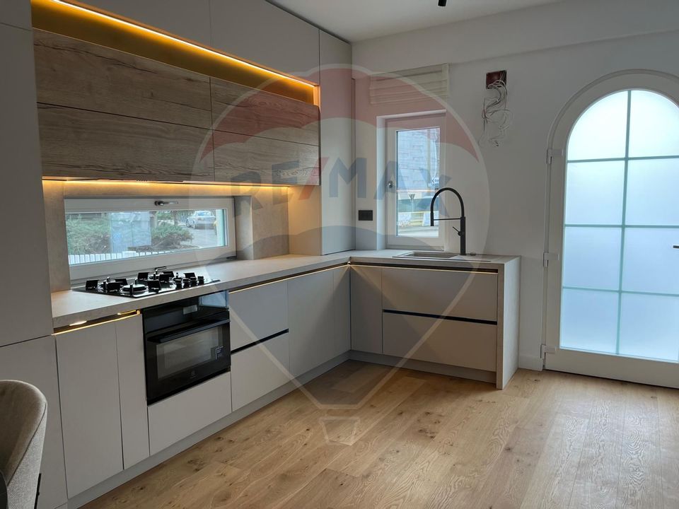 4 room House / Villa for sale, Vest area