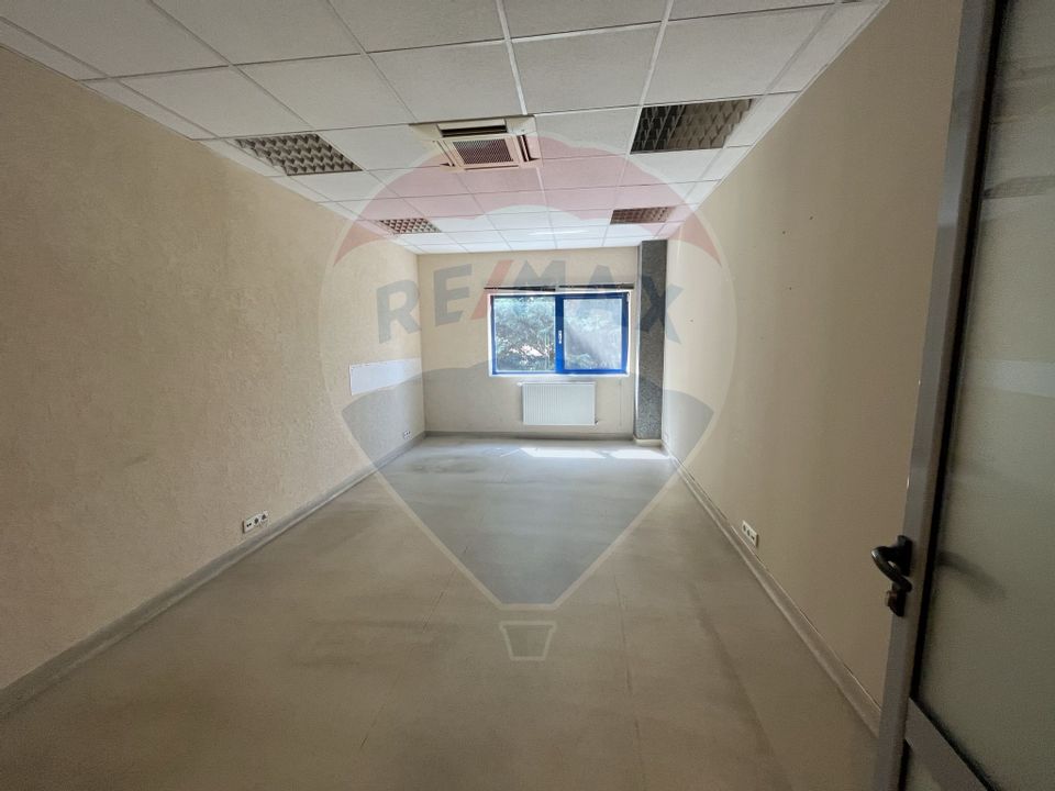429sq.m Office Space for rent