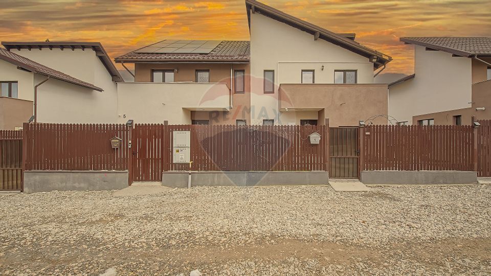 4 room House / Villa for sale, Baciu area