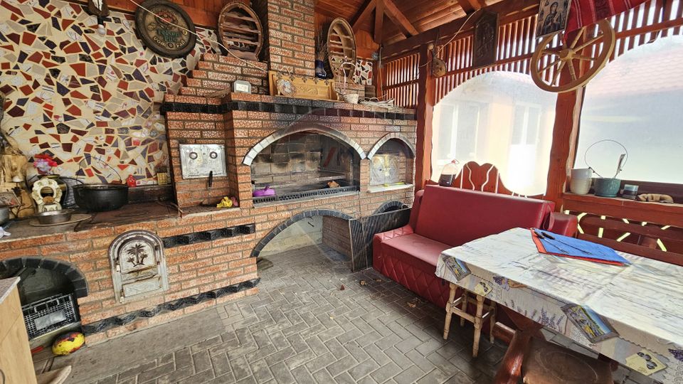 6 room House / Villa for sale