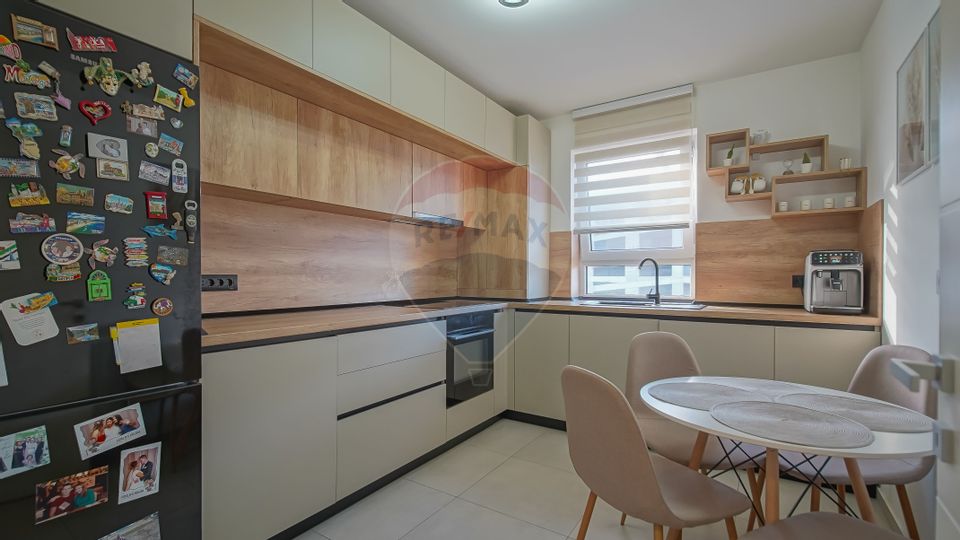 3 room Apartment for sale, Tractorul area