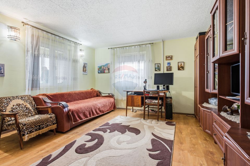 Casă de Om Gospodar - Costuleni - Grădină 2093 mp -0% Comision 0% TVA