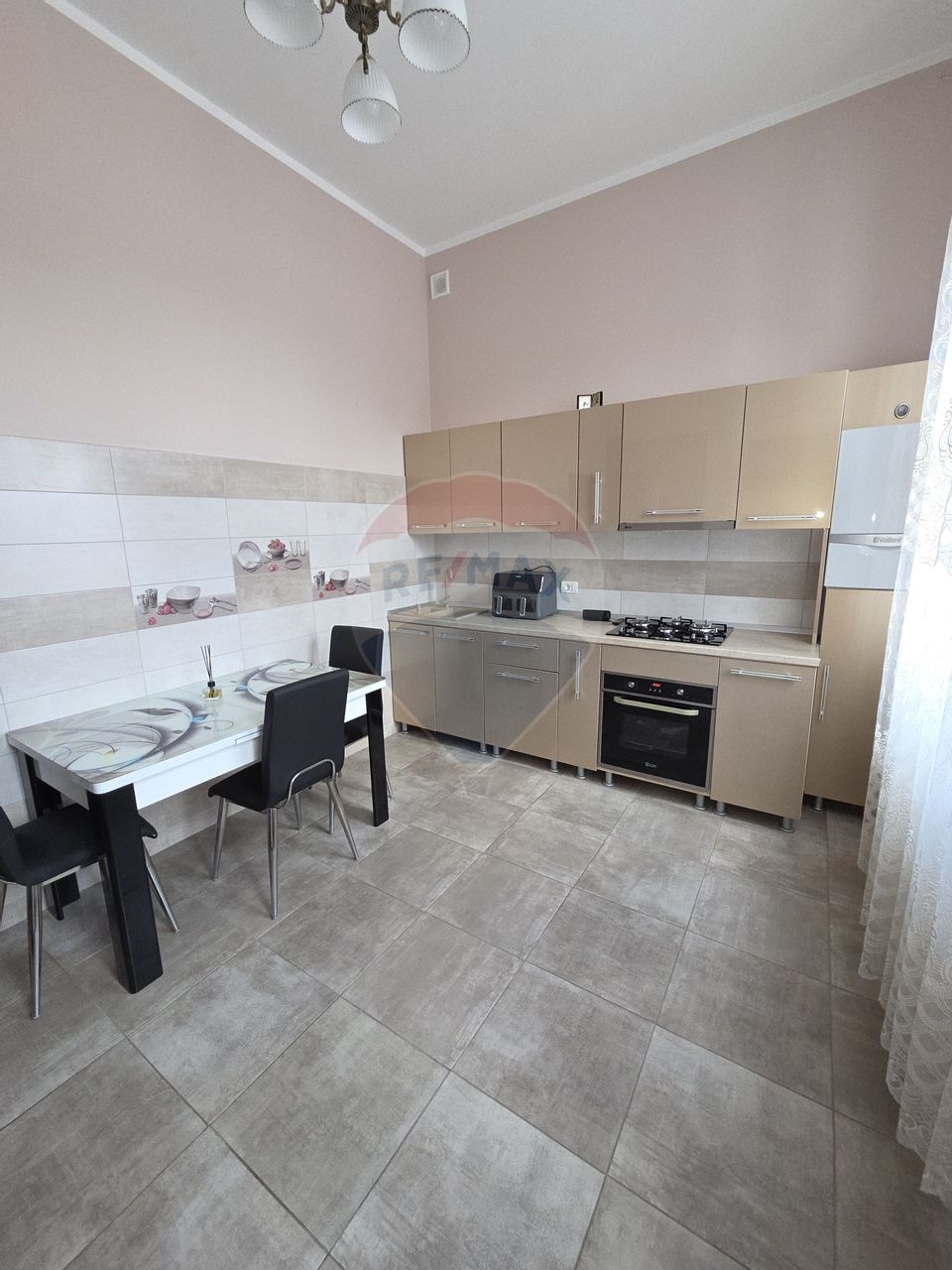 Locuință istorică, Comision 0%