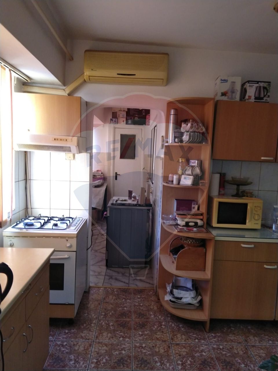 4 room Apartment for sale, Micro 5 area