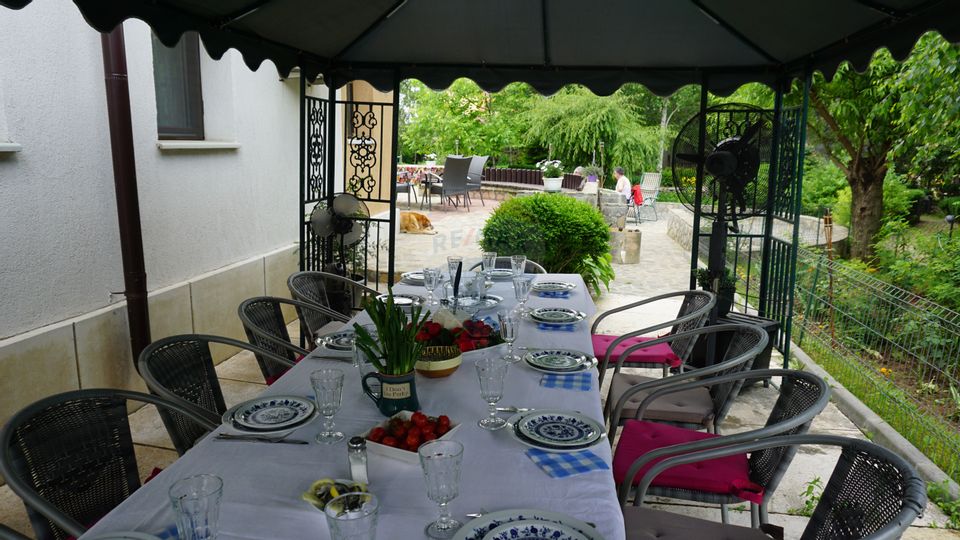 7 room House / Villa for sale