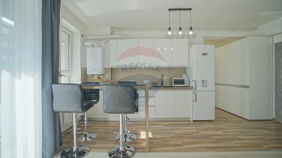 2 room Apartment for sale, Tractorul area