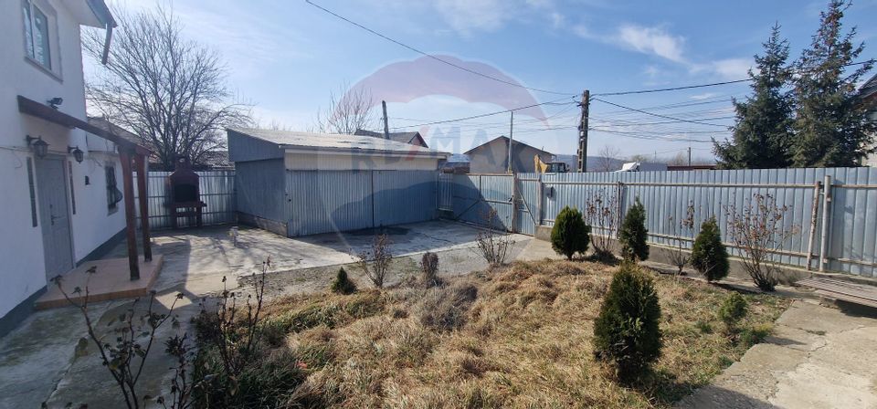 4 room House / Villa for sale, Central area