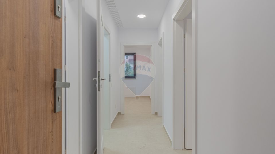 Clinica medicala-9 cabinete- URBAN PLAZA - bloc 15 parter!